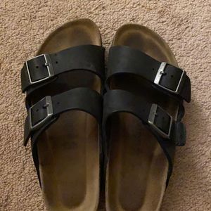 Women’s Birkenstock’s Arizona soft footbed